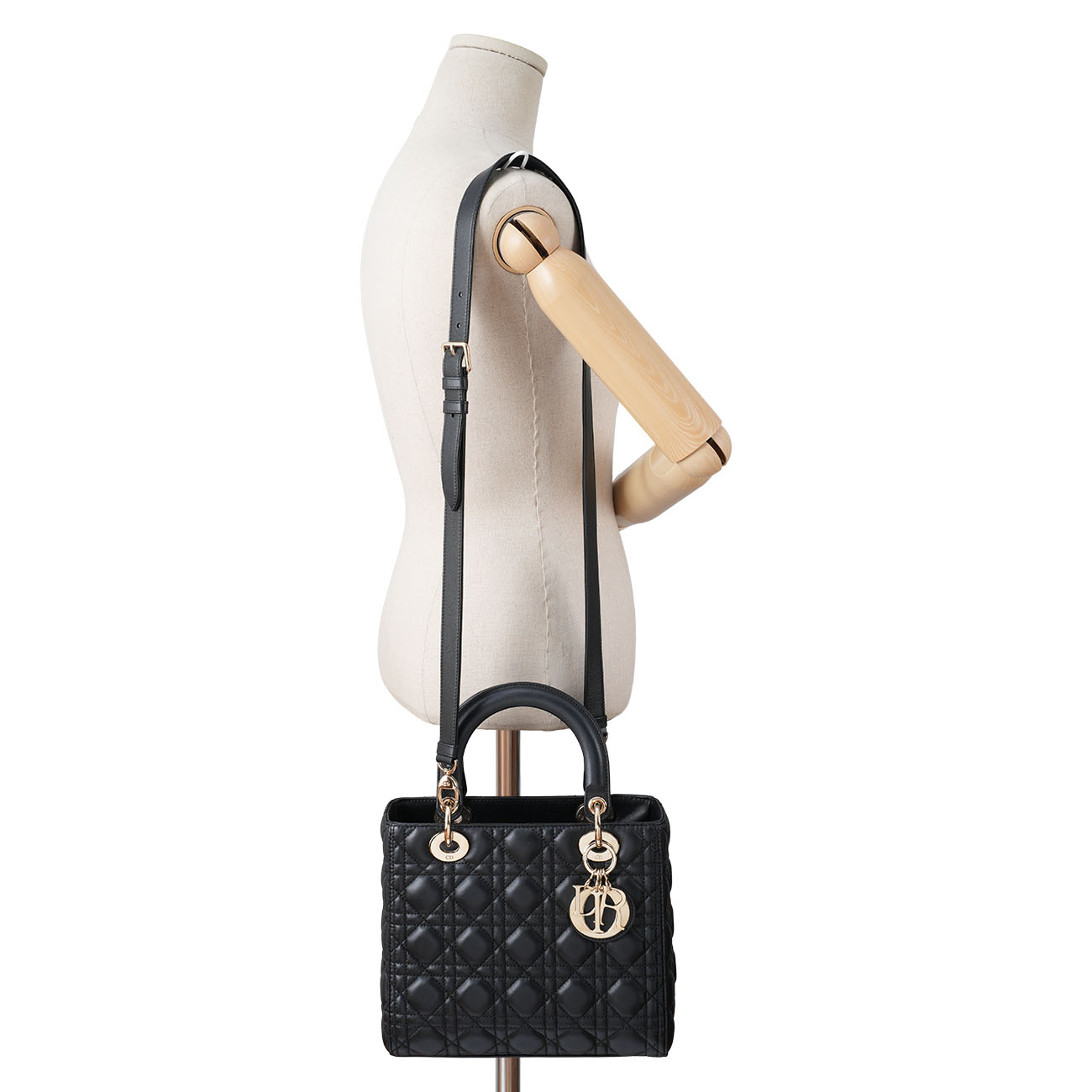 CHRISTIAN DIOR(USED)디올 레이디디올 미듐 블랙